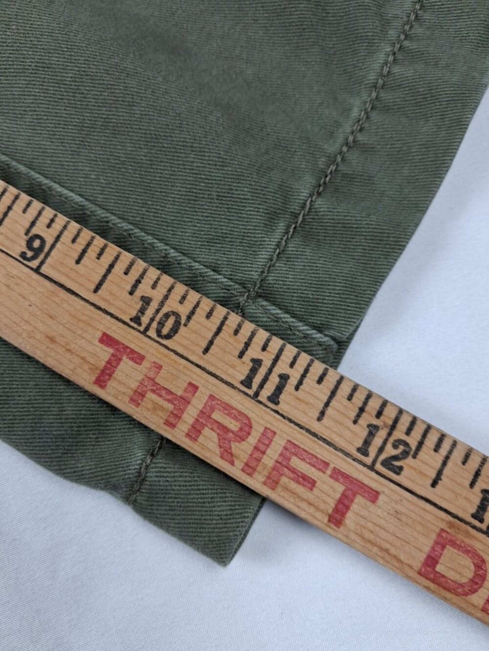 Men's Size 34 Canyon River Blues 8 Pocket Cargo Fit Olive Green Cotton Shorts - Picture 9 of 11